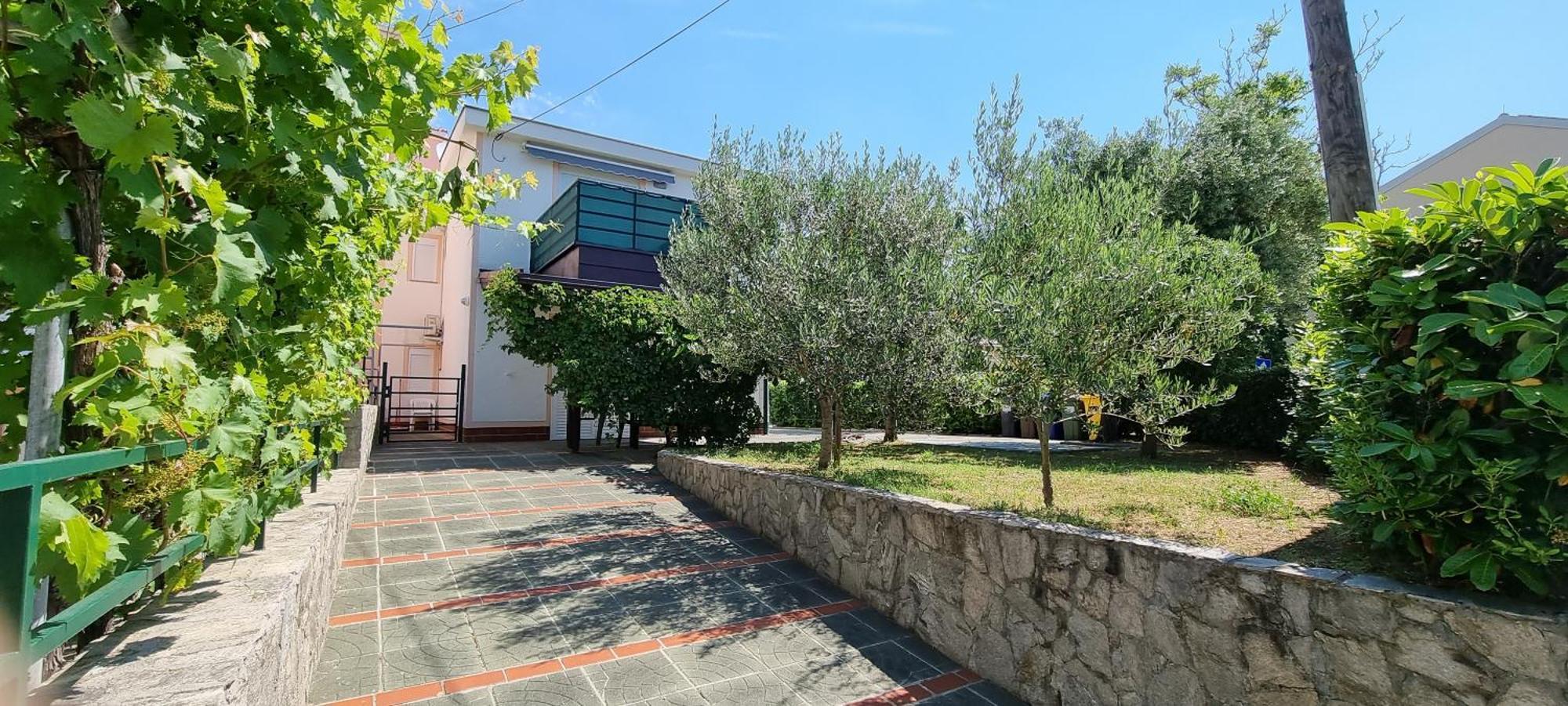 Apartmani Karla Baška Стая снимка